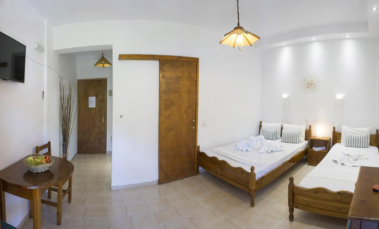 Tanias House Apartamento Platanias  Exterior foto