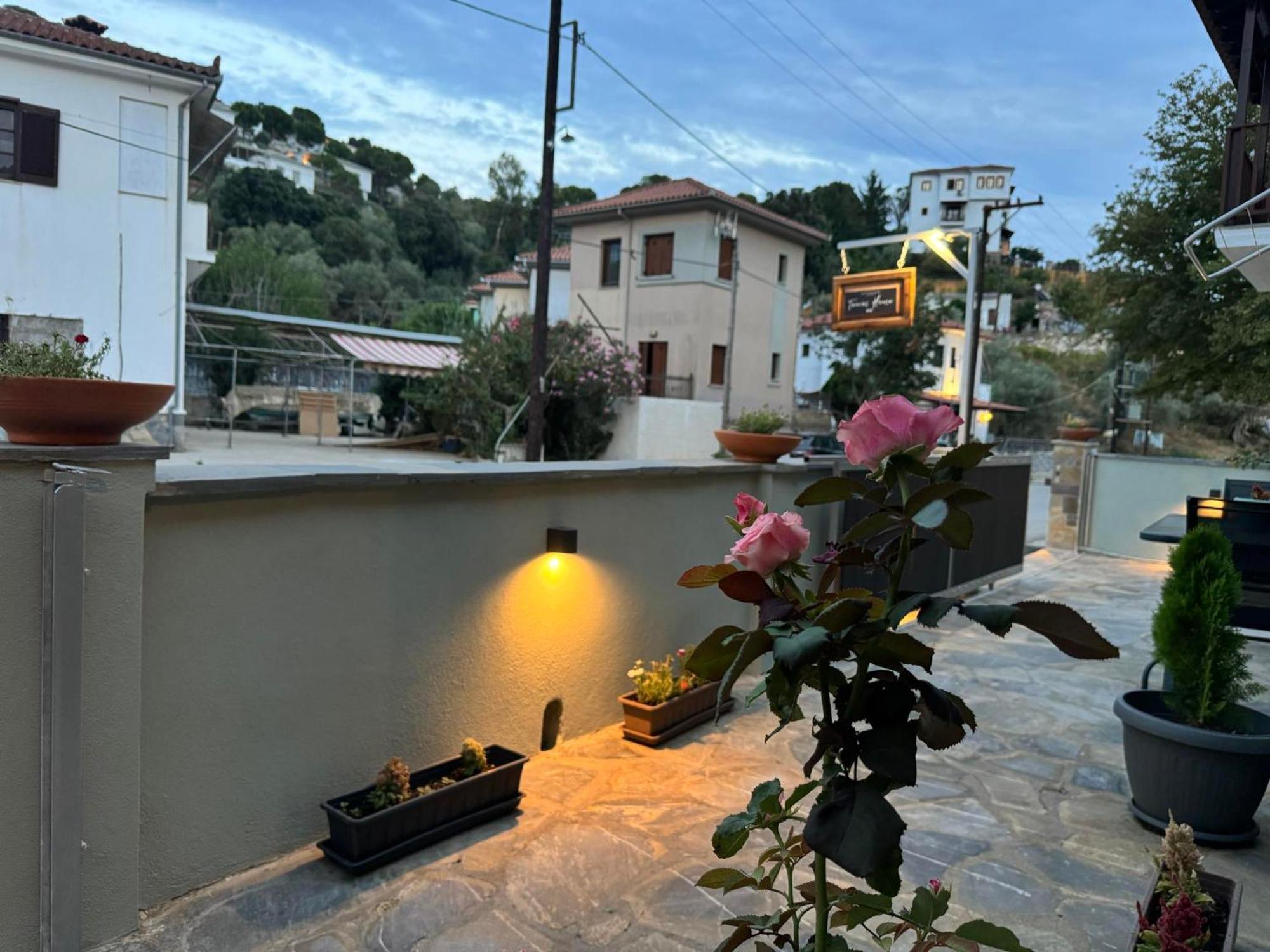 Tanias House Apartamento Platanias  Exterior foto