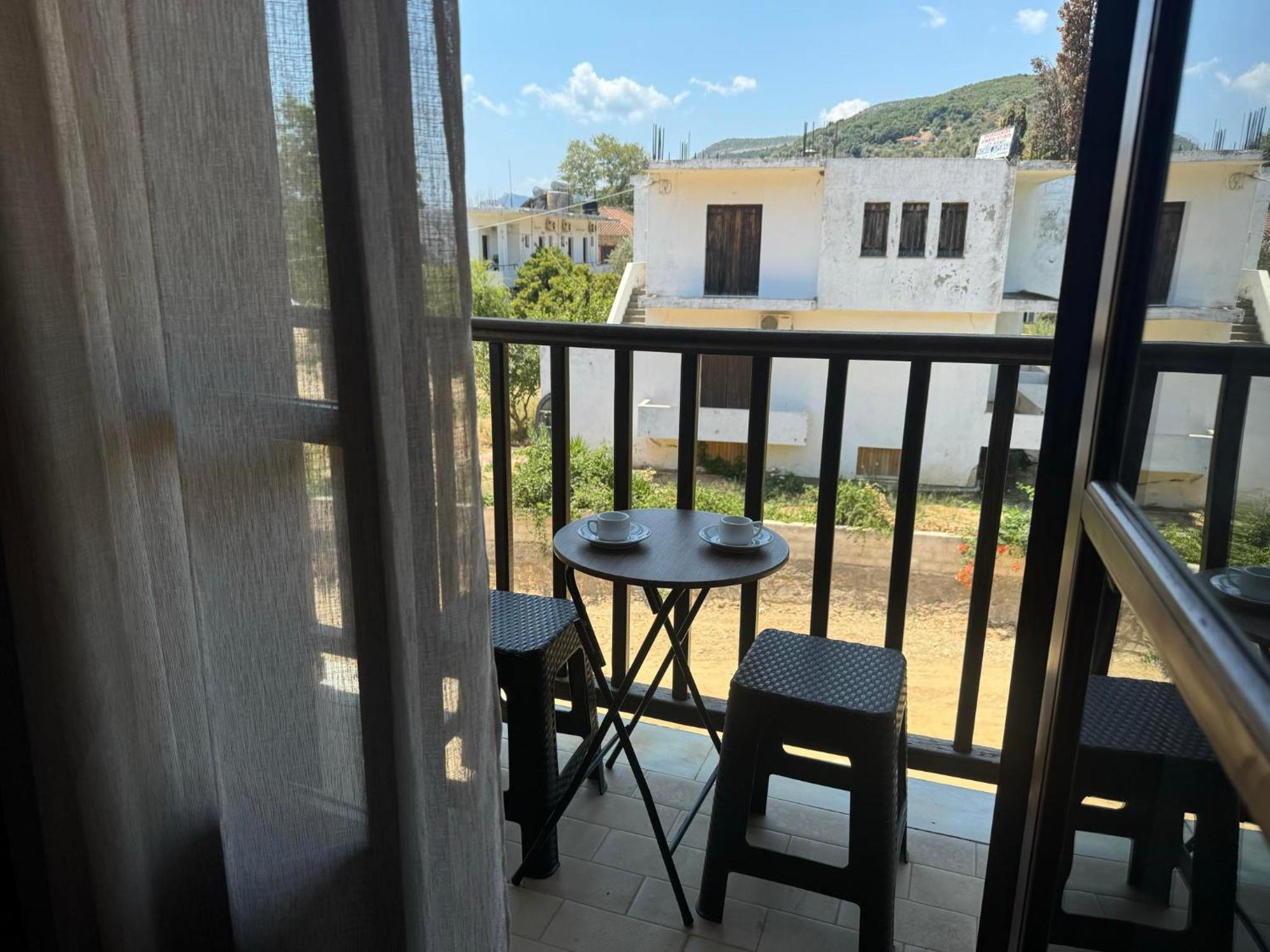 Tanias House Apartamento Platanias  Exterior foto